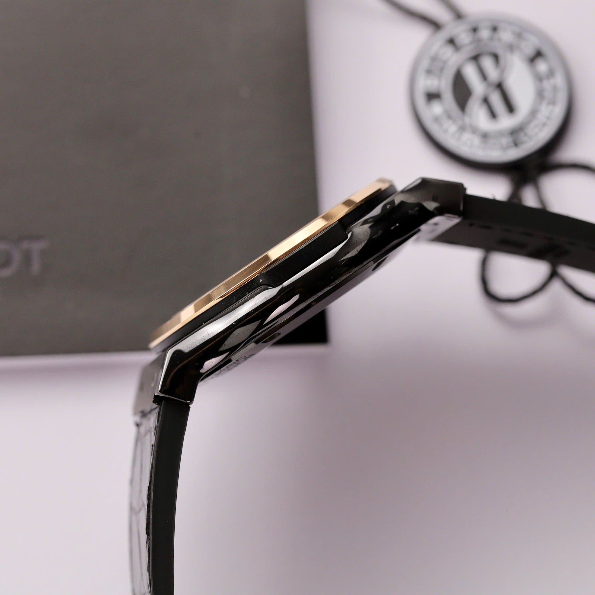 Đồng hồ Hublot Classic Fusion Ceramic King Gold 542.CO.1181.RX