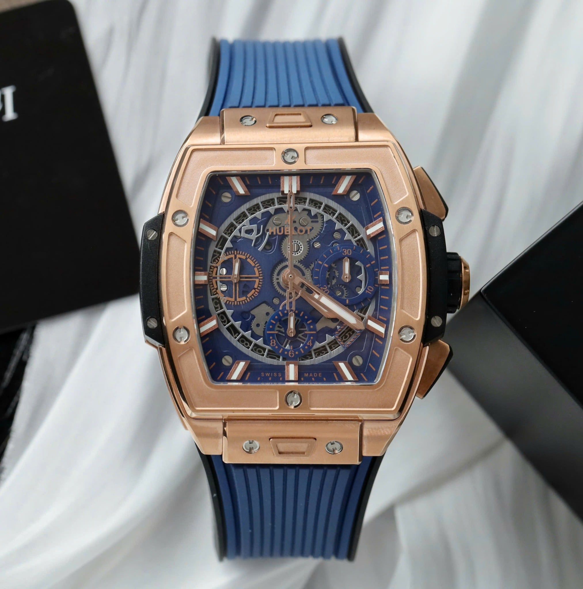 Đồng hồ HUBLOT SPIRIT OF BIG BANG 42 MM
