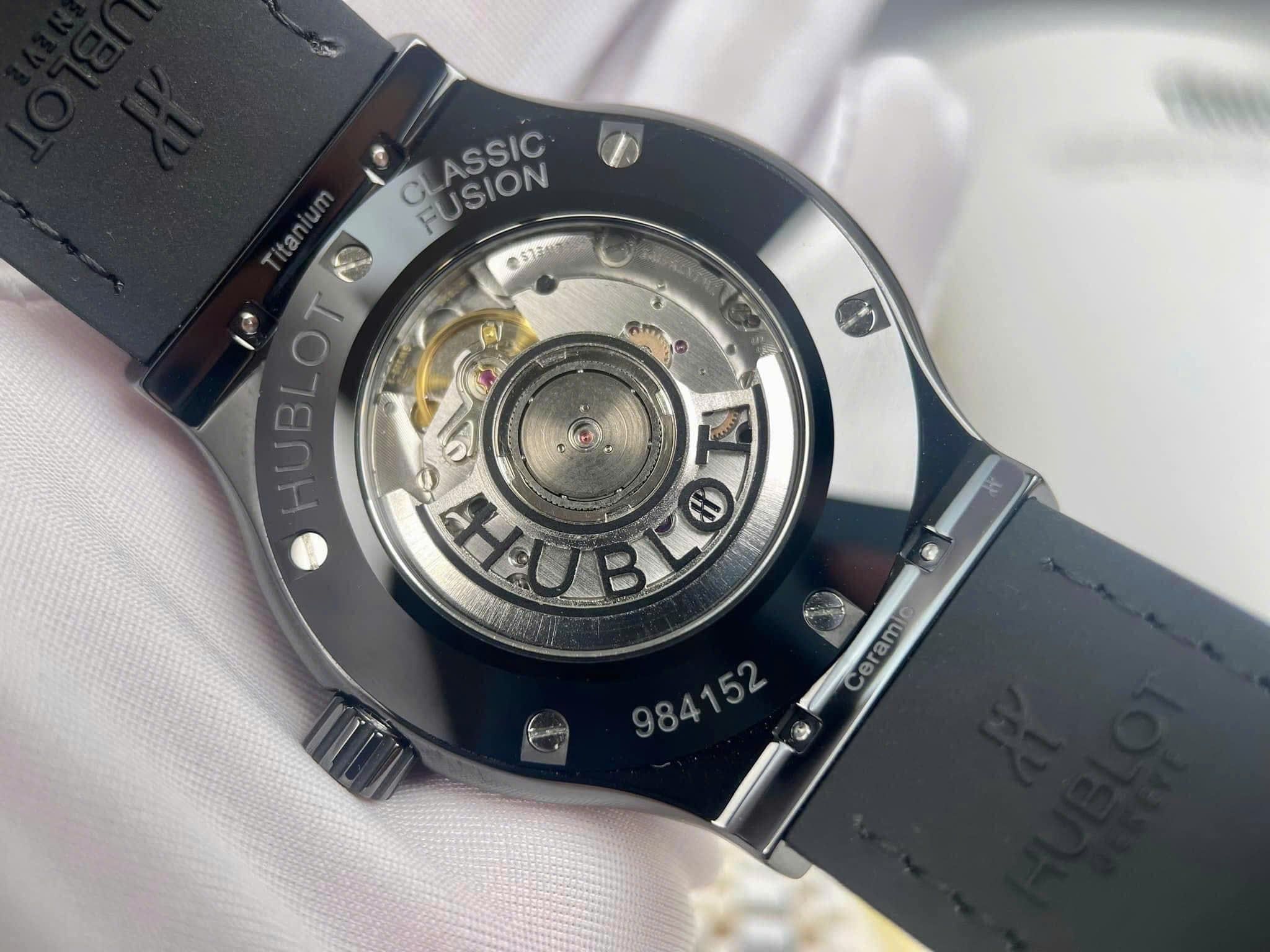 Đồng hồ Hublot Classic Fusion Black Magic 565.CM.1771.RX