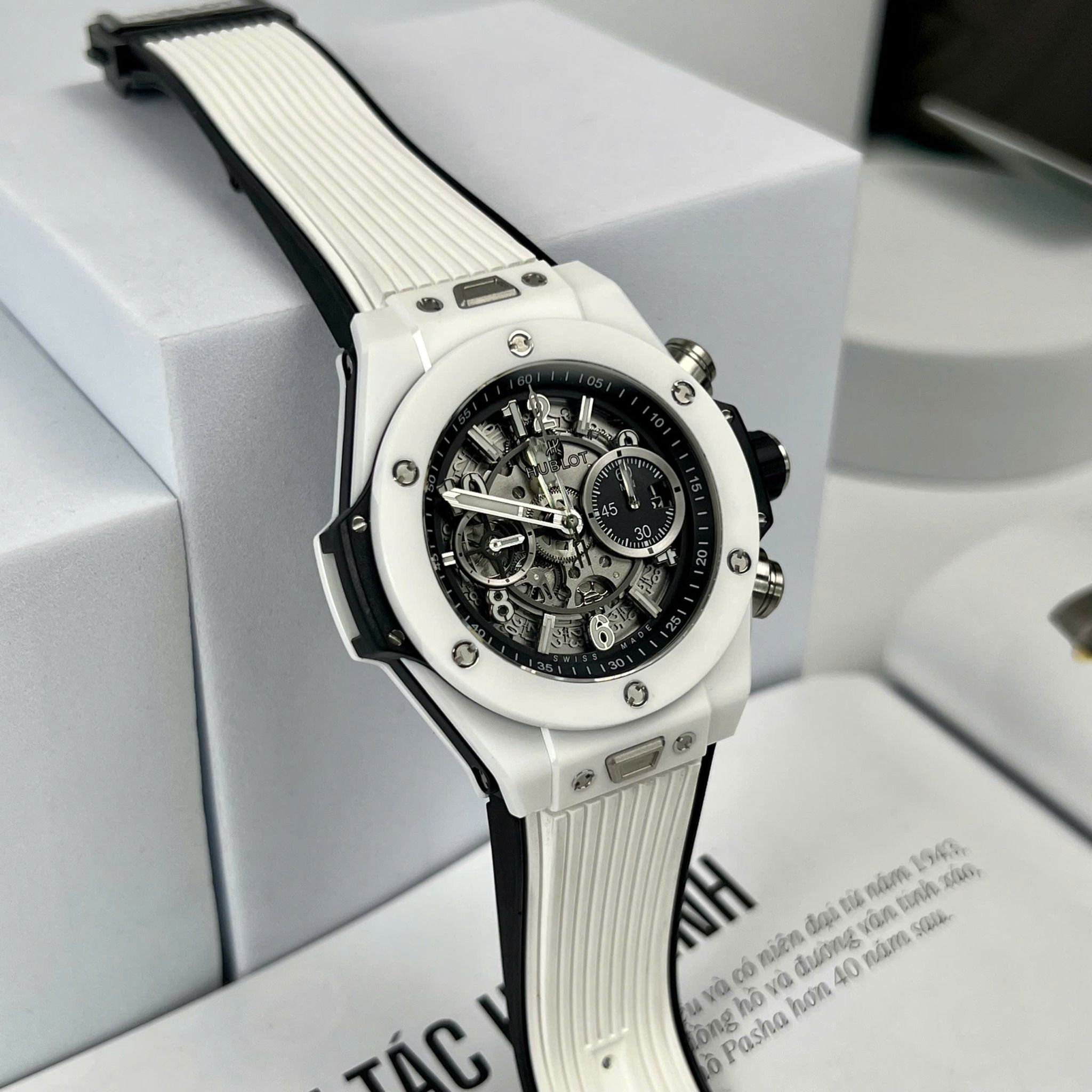 Đồng hồ Hublot Big Bang Unico White Ceramic 421.HX.1170.RX