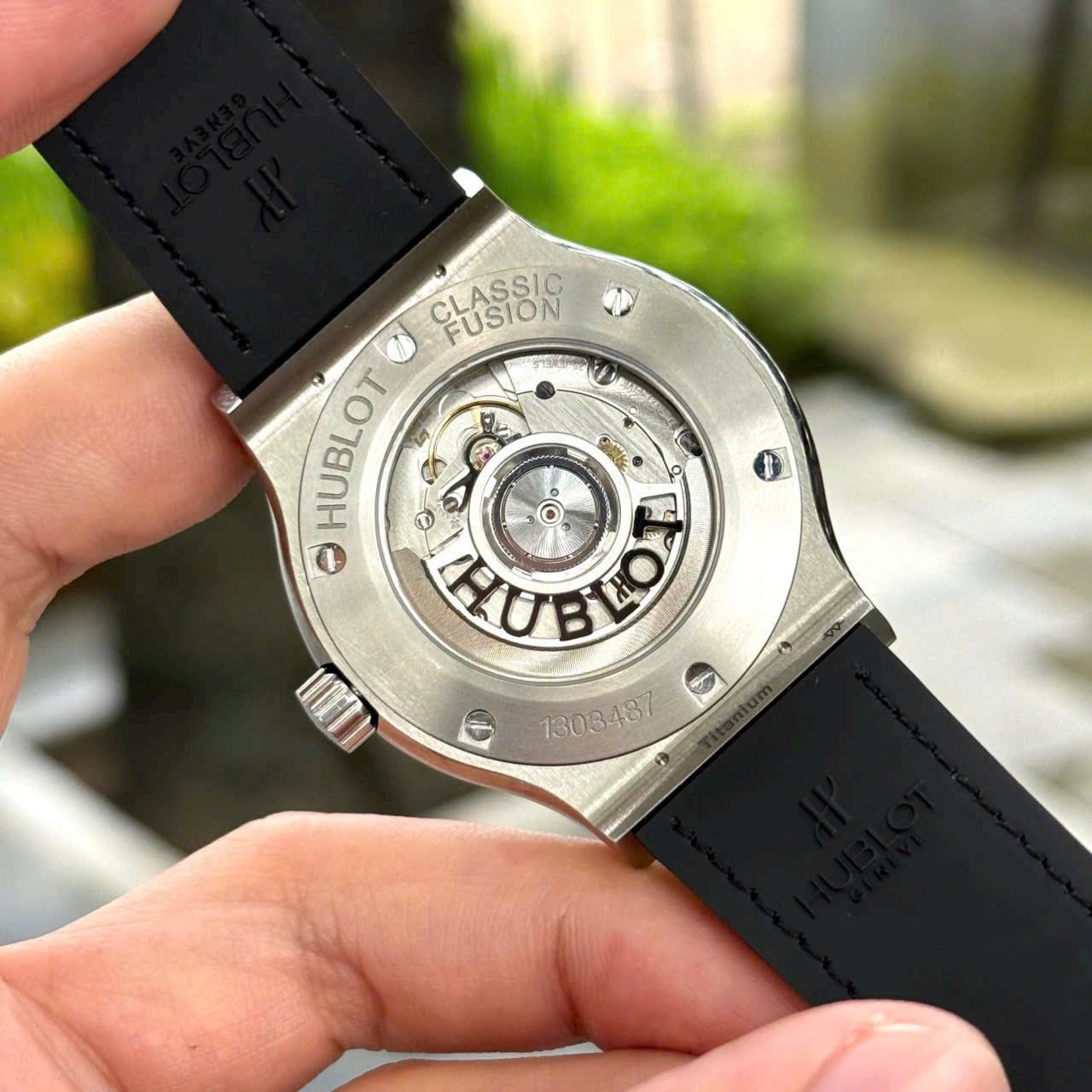 ĐỒNG HỒ HUBLOT CLASSIC FUSION TITANIUM