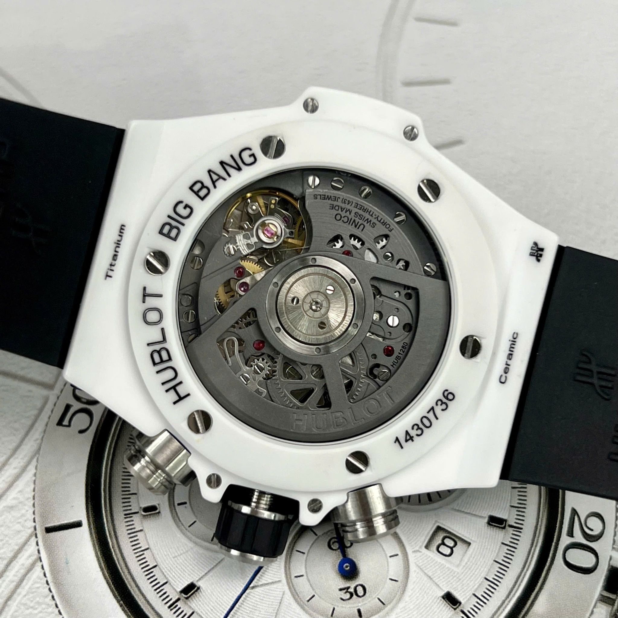 Đồng hồ Hublot Big Bang Unico White Ceramic 421.HX.1170.RX