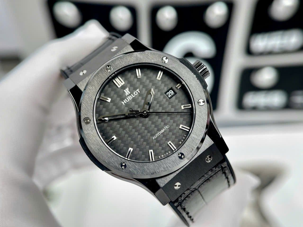 Đồng hồ Hublot Classic Fusion Black Magic 565.CM.1771.RX