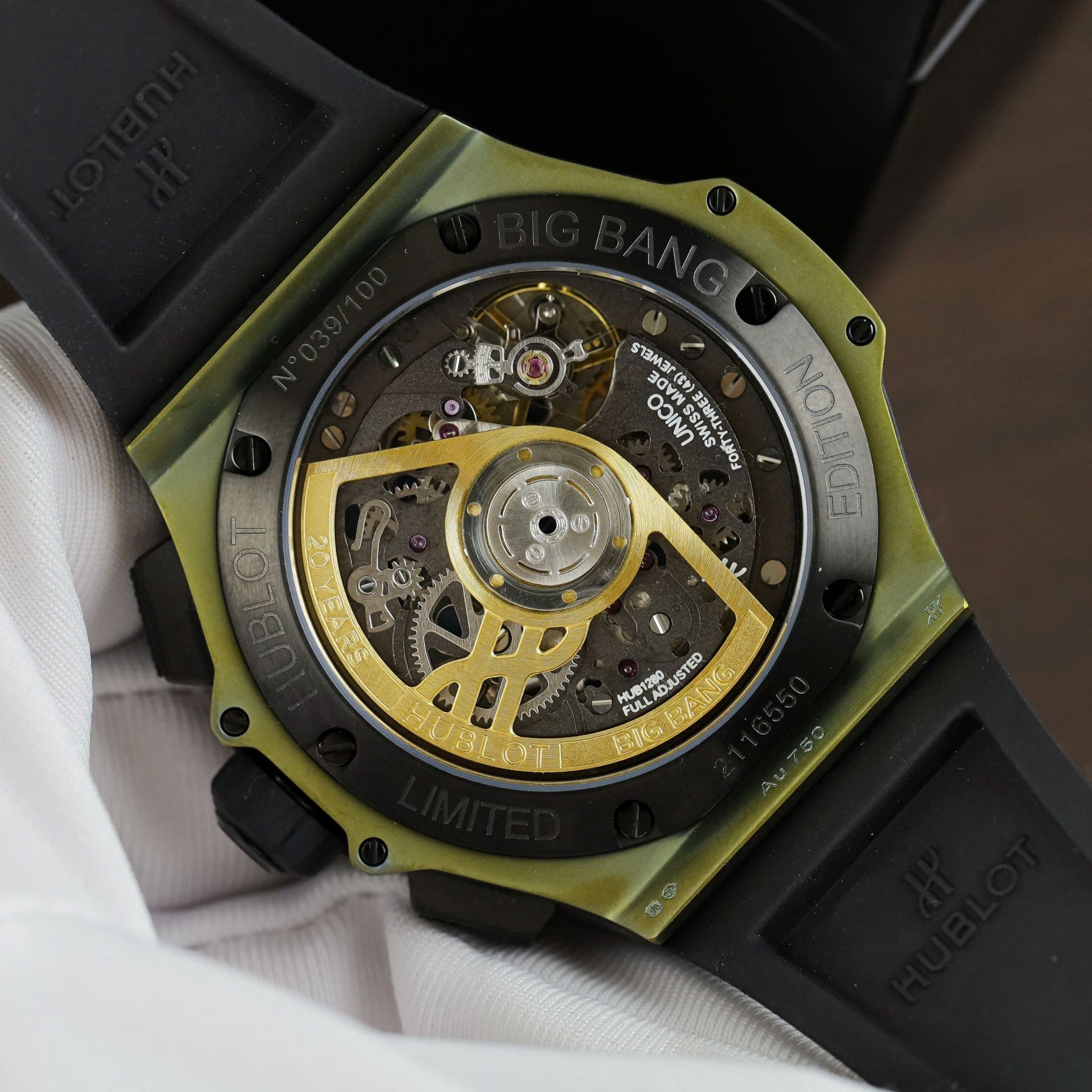 Đồng hồ HUBLOT BIG BANG 20TH 43 MM