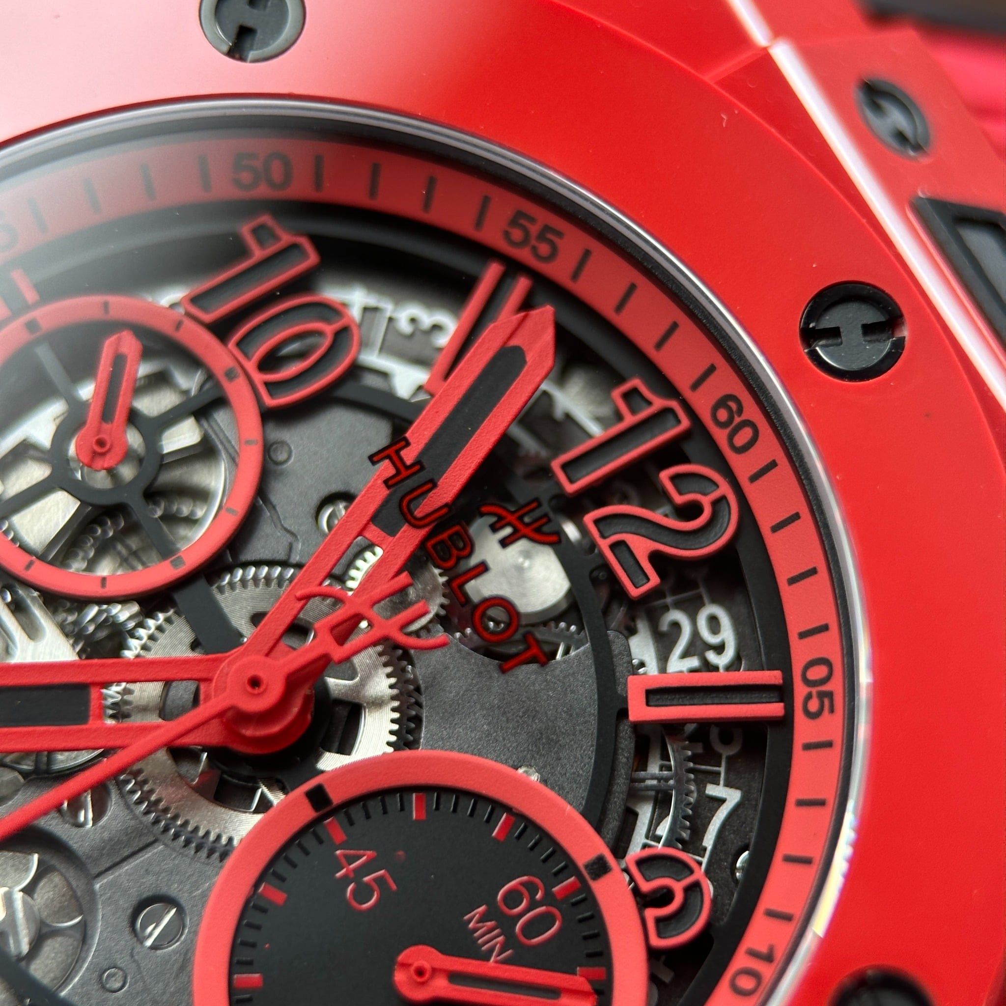 Đồng hồ Hublot Big Bang Unico Red Ceramic 421.HX.1170.RX