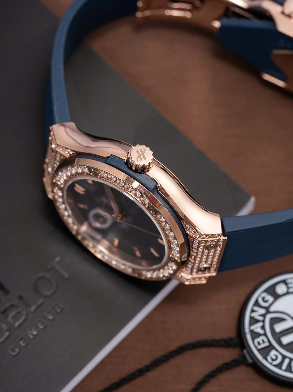 Hublot Classic Fusion King Gold Diamond Blue Màu Xanh Dương