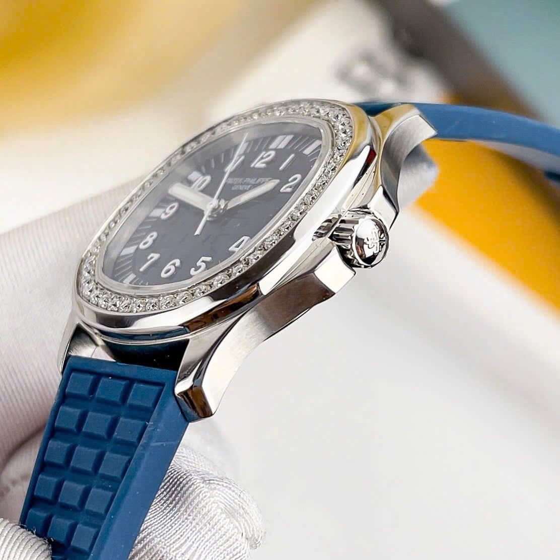 Đồng Hồ PATEK PHILIPPE AQUANAUT 35 MM