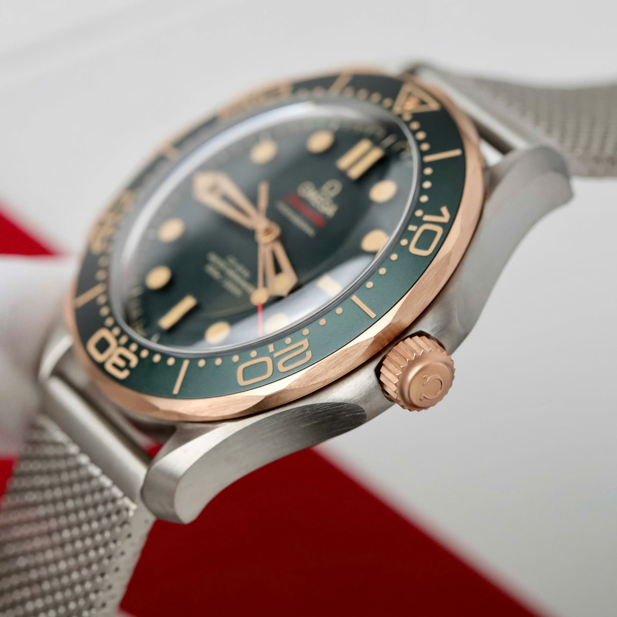 Đồng hồ Omega Seamaster 210.90.42.20.10.001 Bronze Titanium Watch 42mm