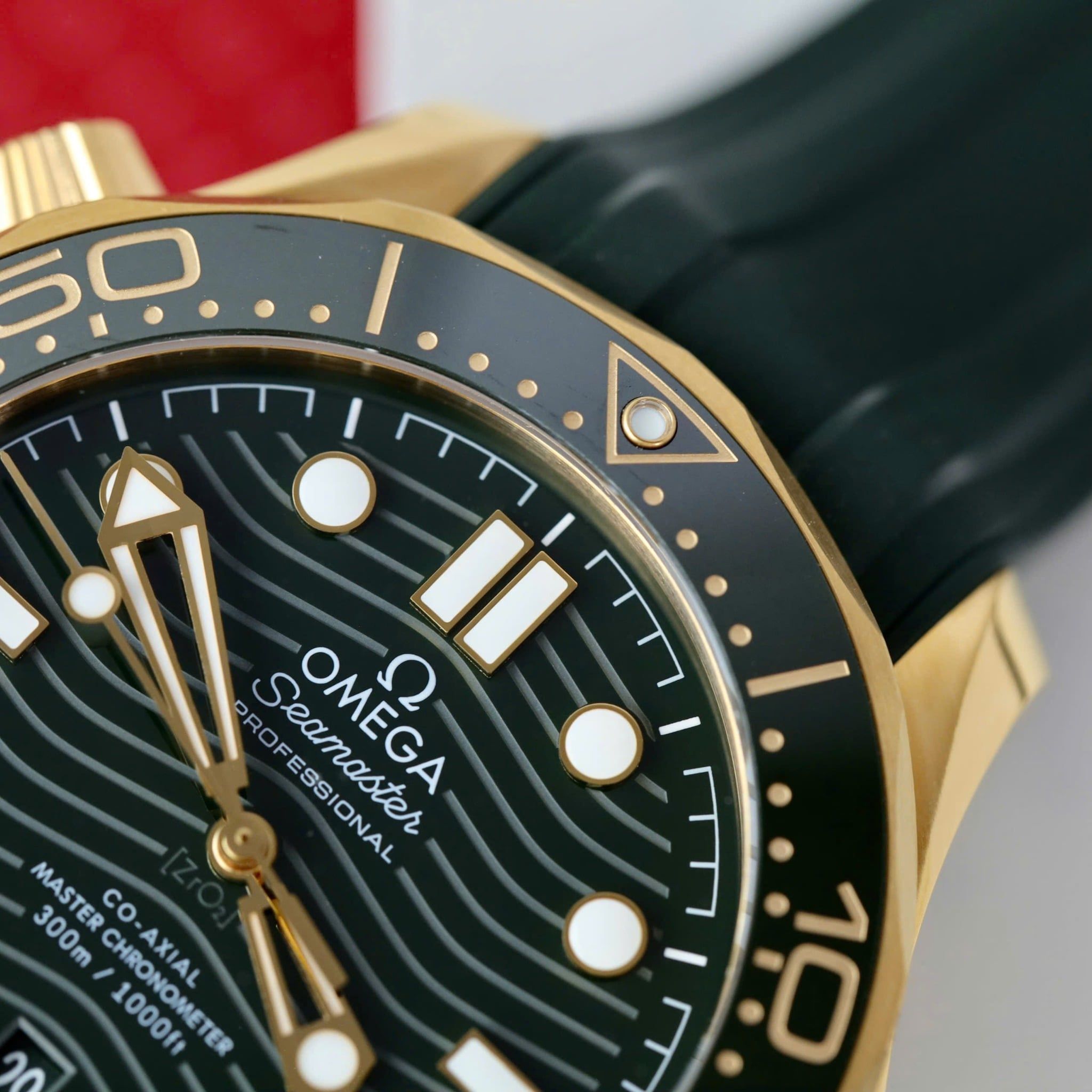 Đồng hồ Omega Seamaster Diver 300M Watch