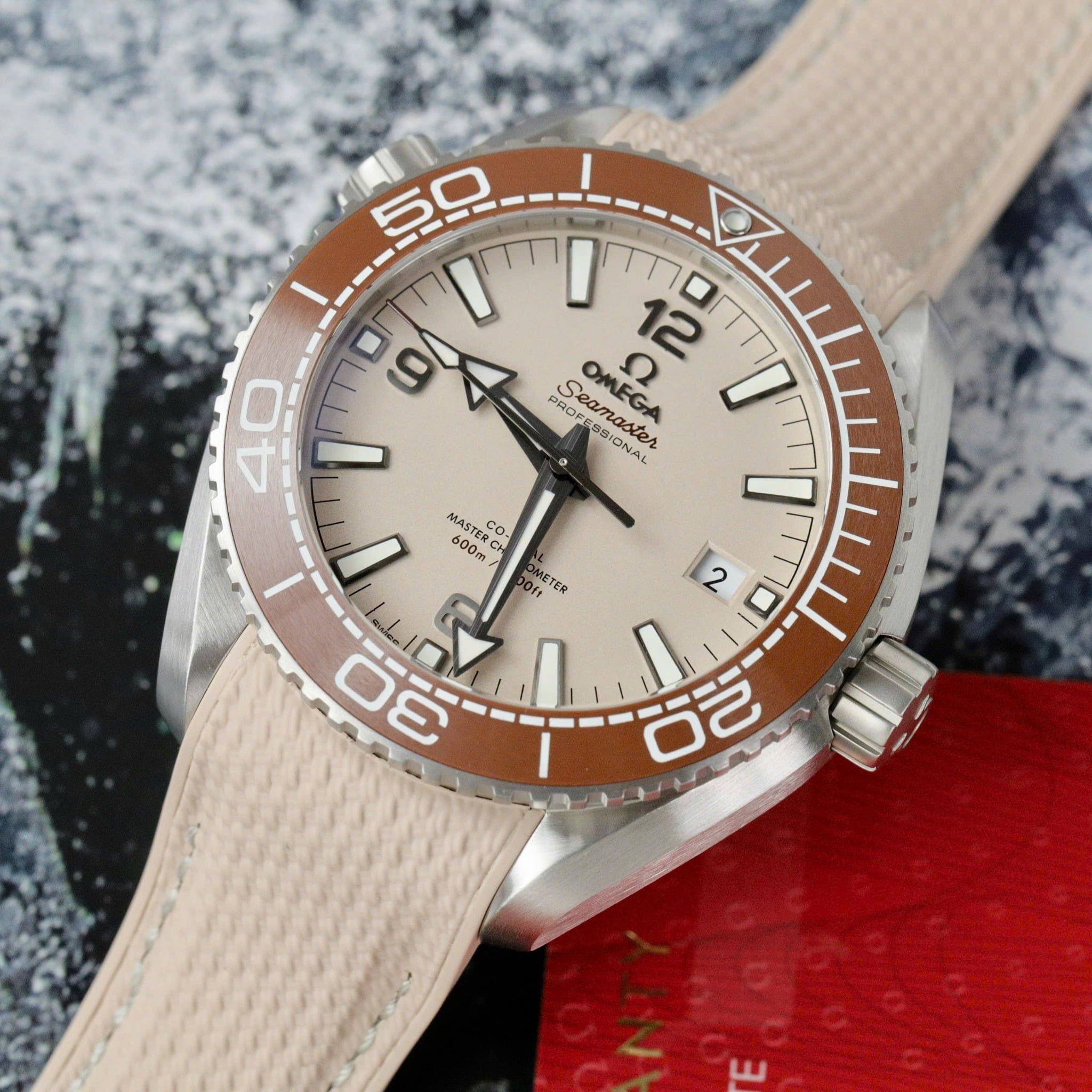 Đồng hồ Omega Seamaster Planet Ocean 600M 215.32.44.21.09.001 43.5 Steel