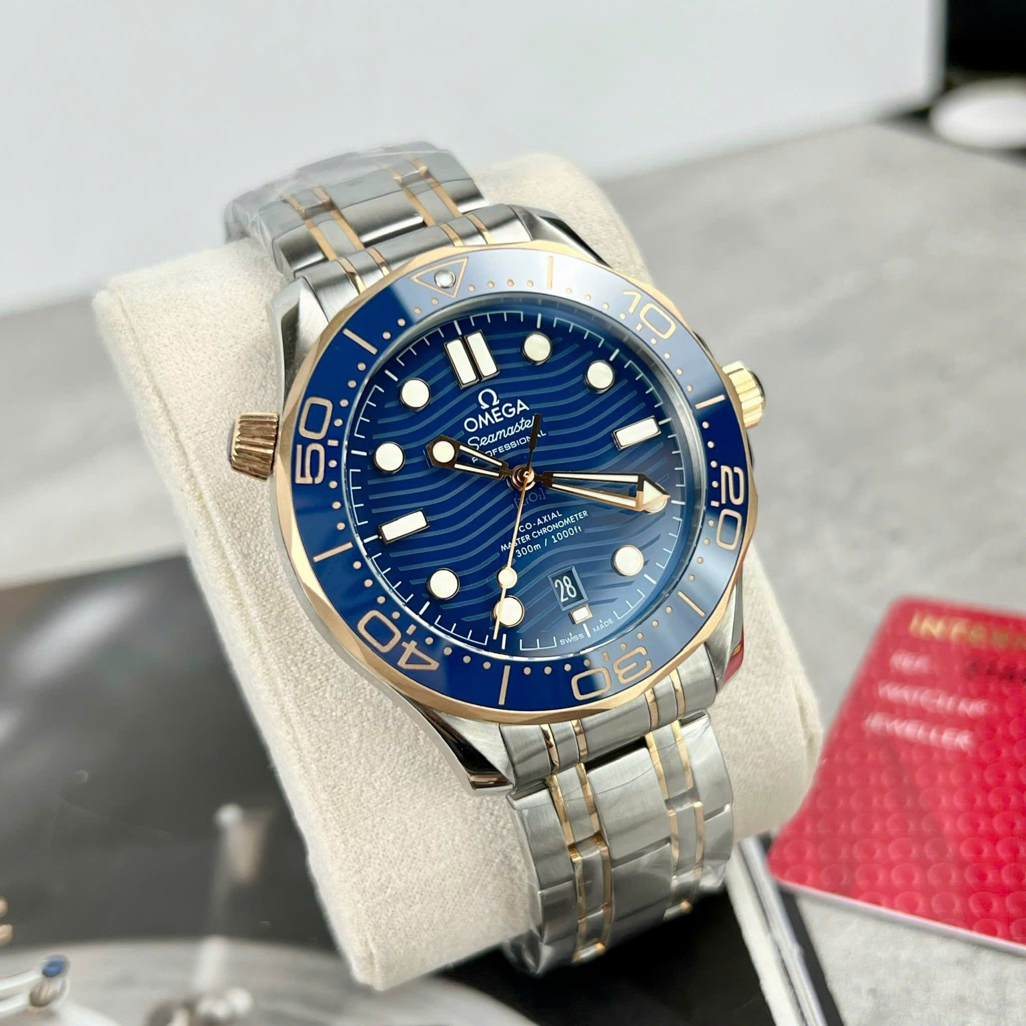 Đồng hồ Omega Seamaster Diver 300M Watch