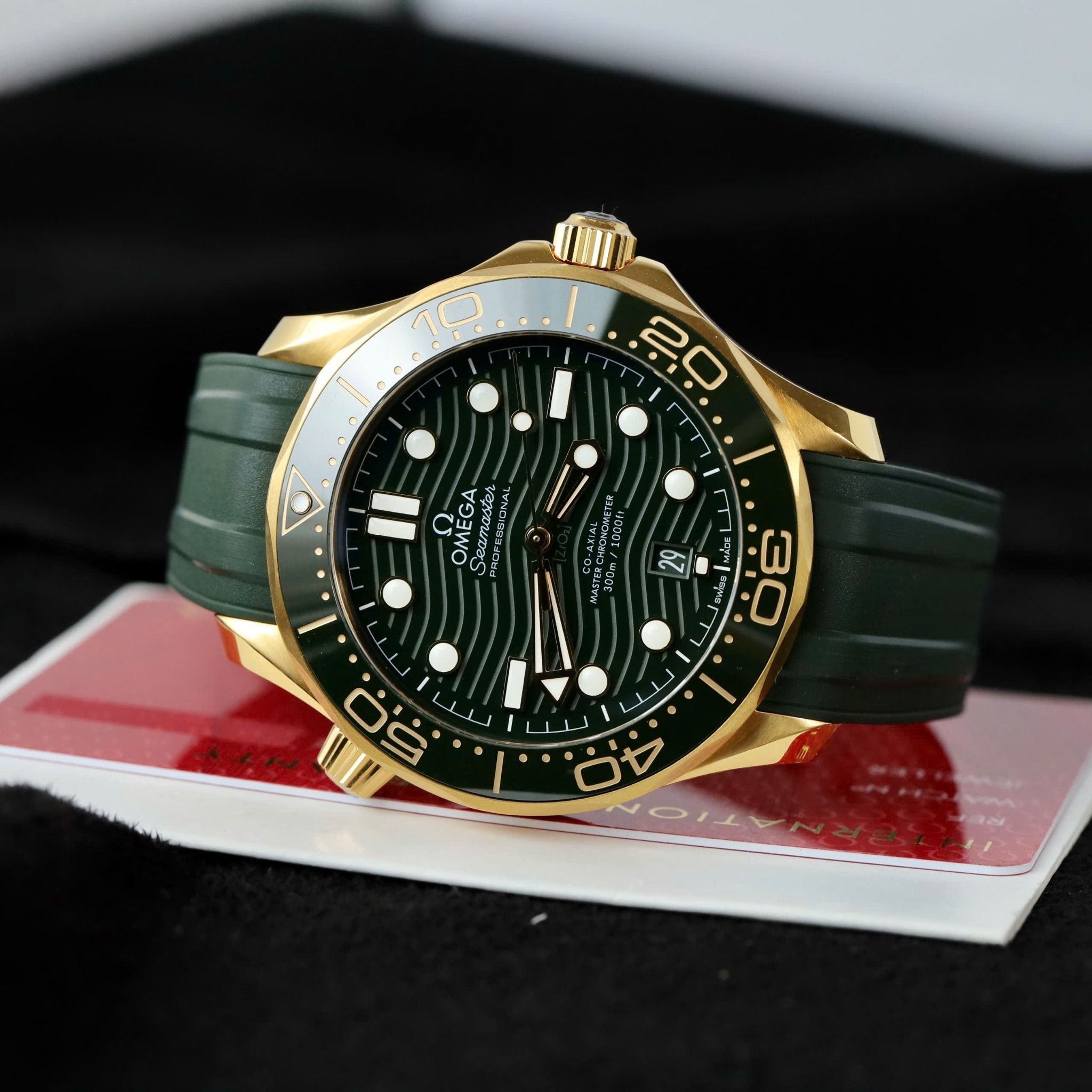 Đồng hồ Omega Seamaster Diver 300M Watch