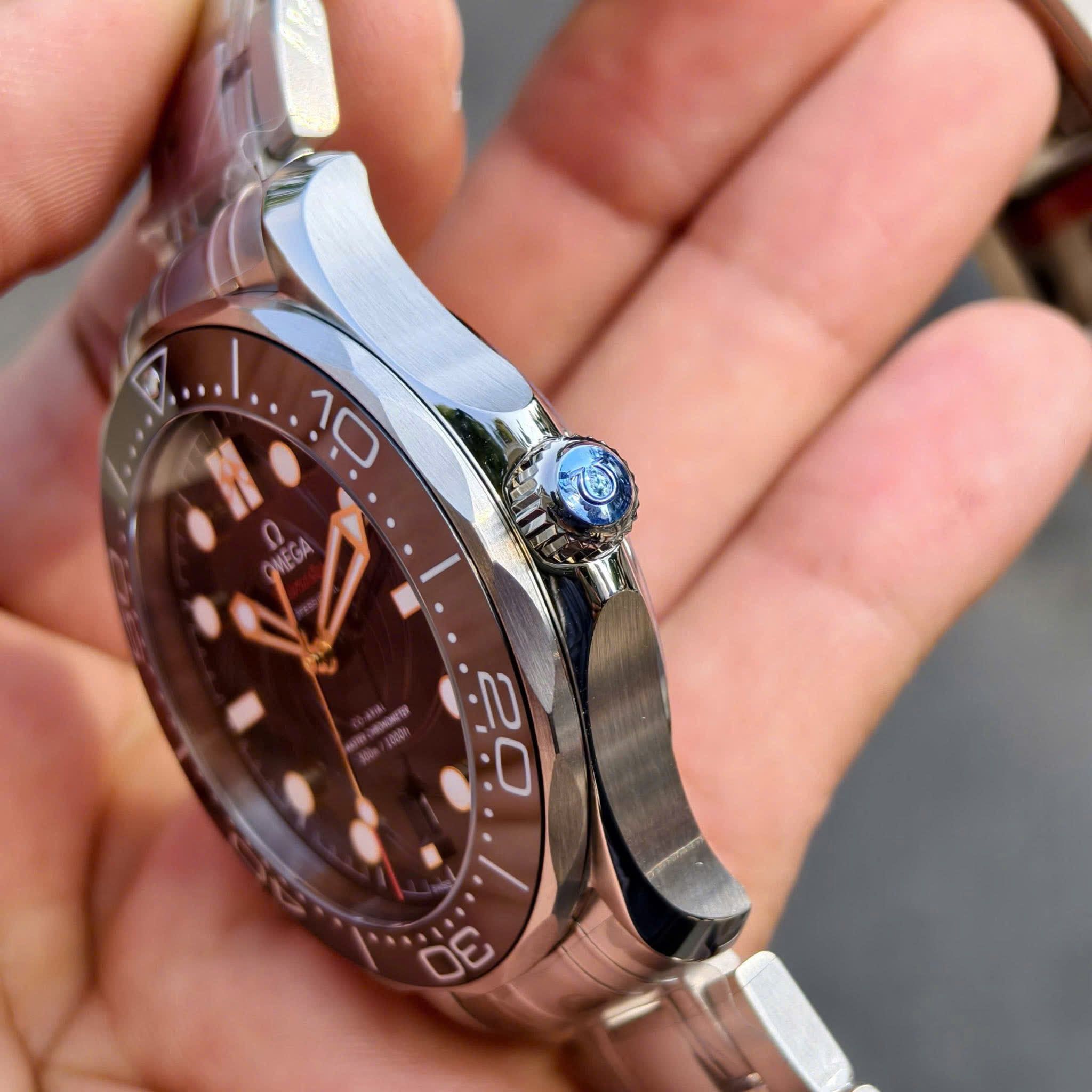 Đồng hồ Omega Seamaster 210.22.42.20.01.004 James Bond Limited 42mm