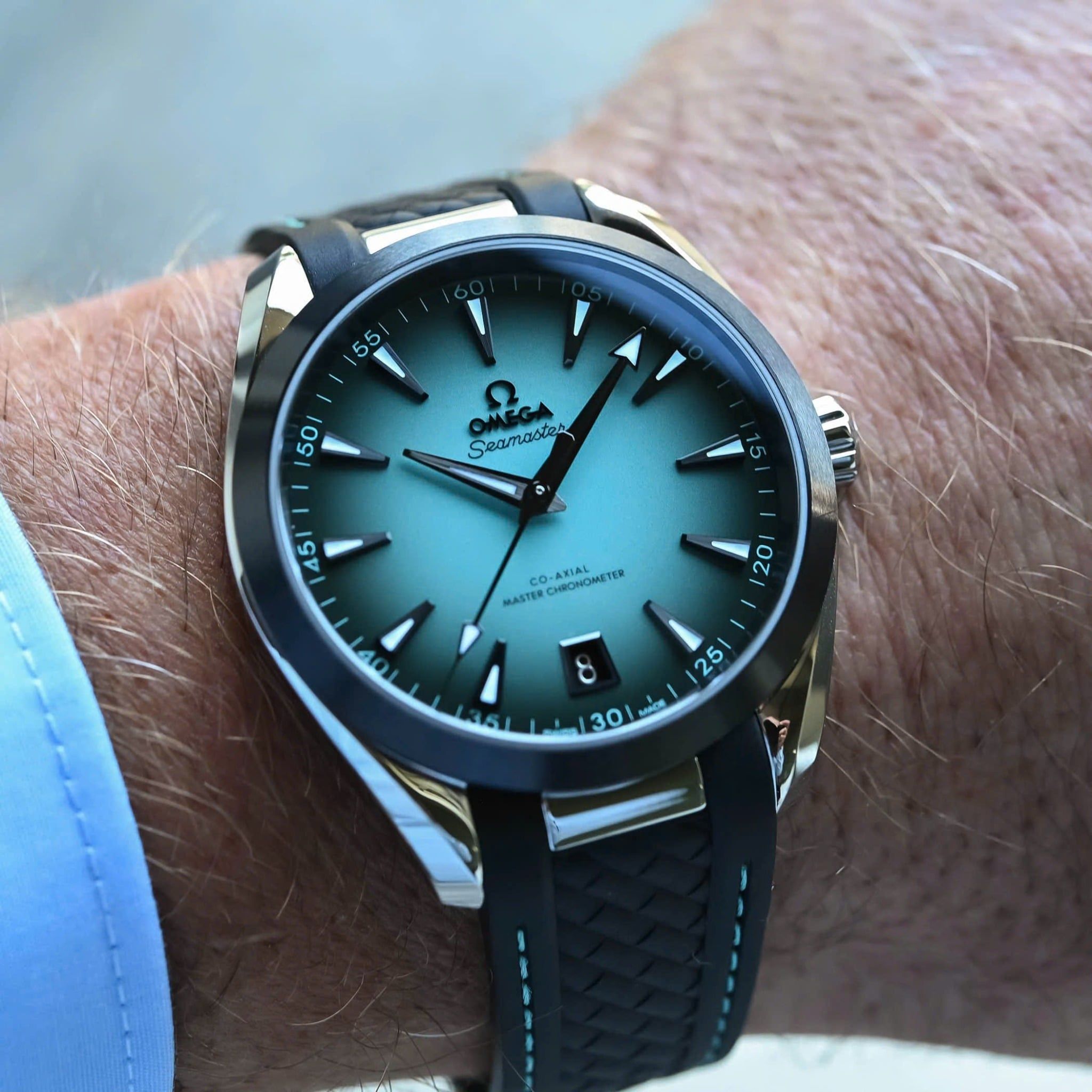 Đồng hồ Omega Seamaster Aqua Terra