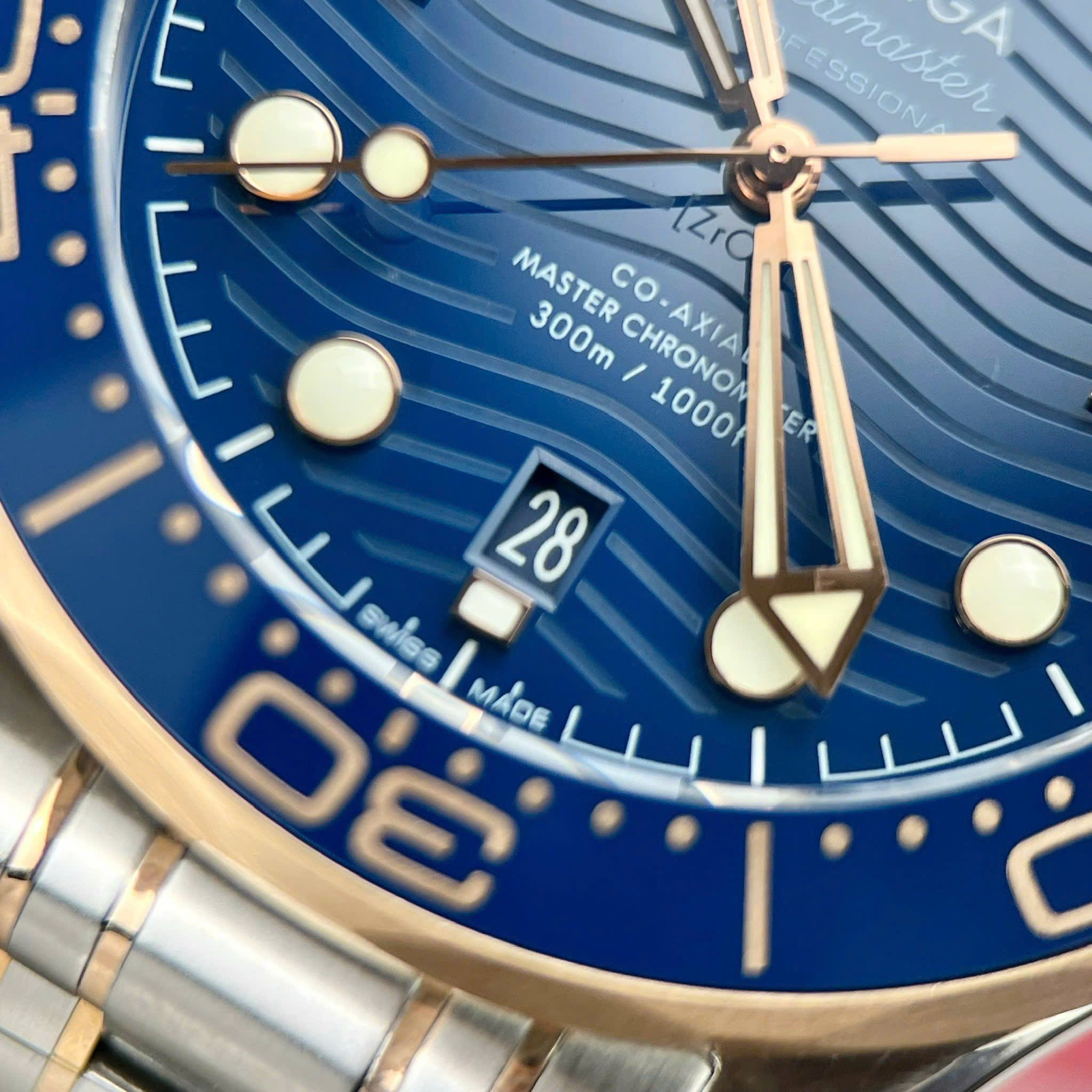 Đồng hồ Omega Seamaster Diver 300M Watch