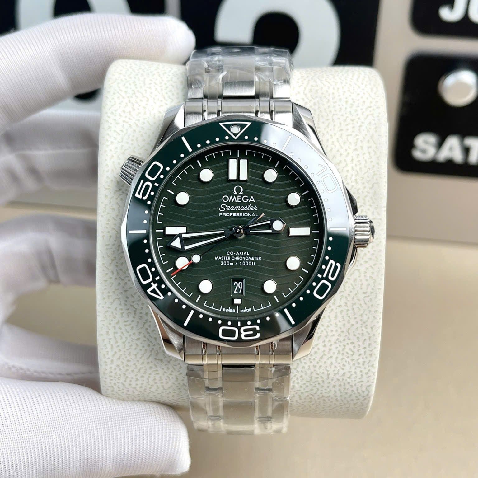 Đồng Hồ Nam Omega Seamaster Diver 210.30.42.20.10.001