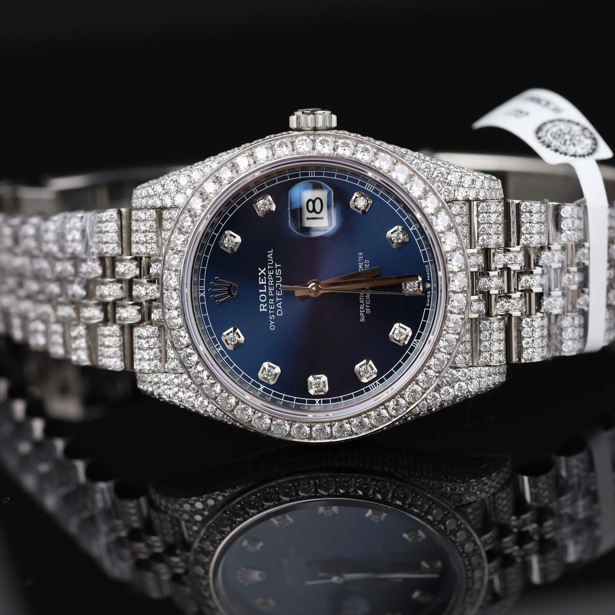 Rolex Oyster Perpetual Datejust bản chế tác độ full hơn 1000 viên kim cương Moissanite