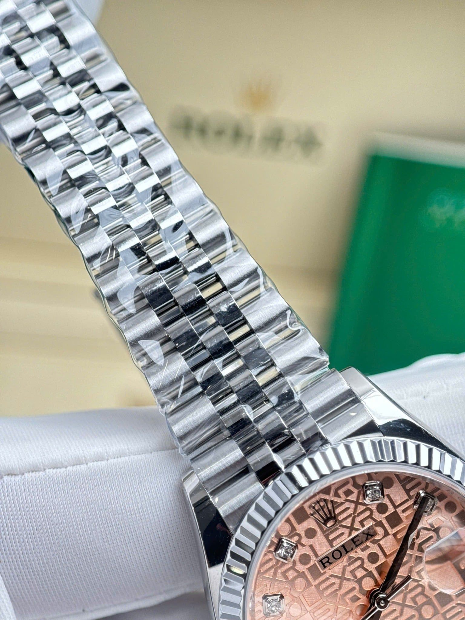 Đồng hồ Rolex Datejust 36mm 126234 Mặt Jubilee hồng Kim cương
