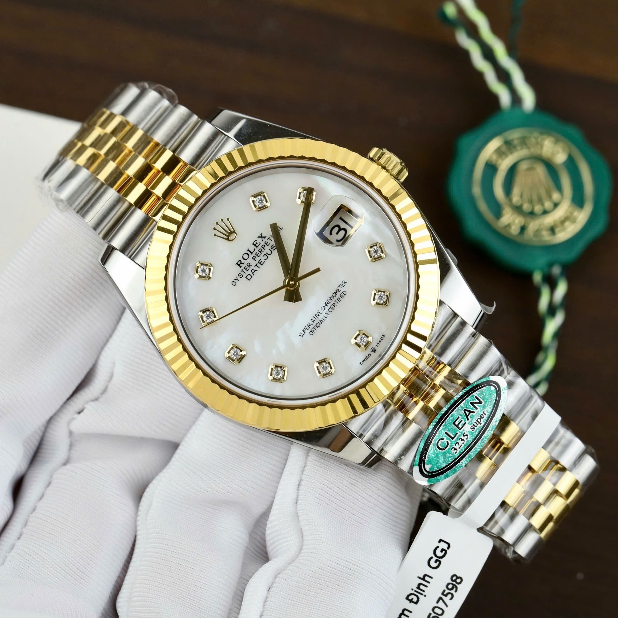 Rolex Datejust 41mm Steel and Yellow Gold 126333 White MOP