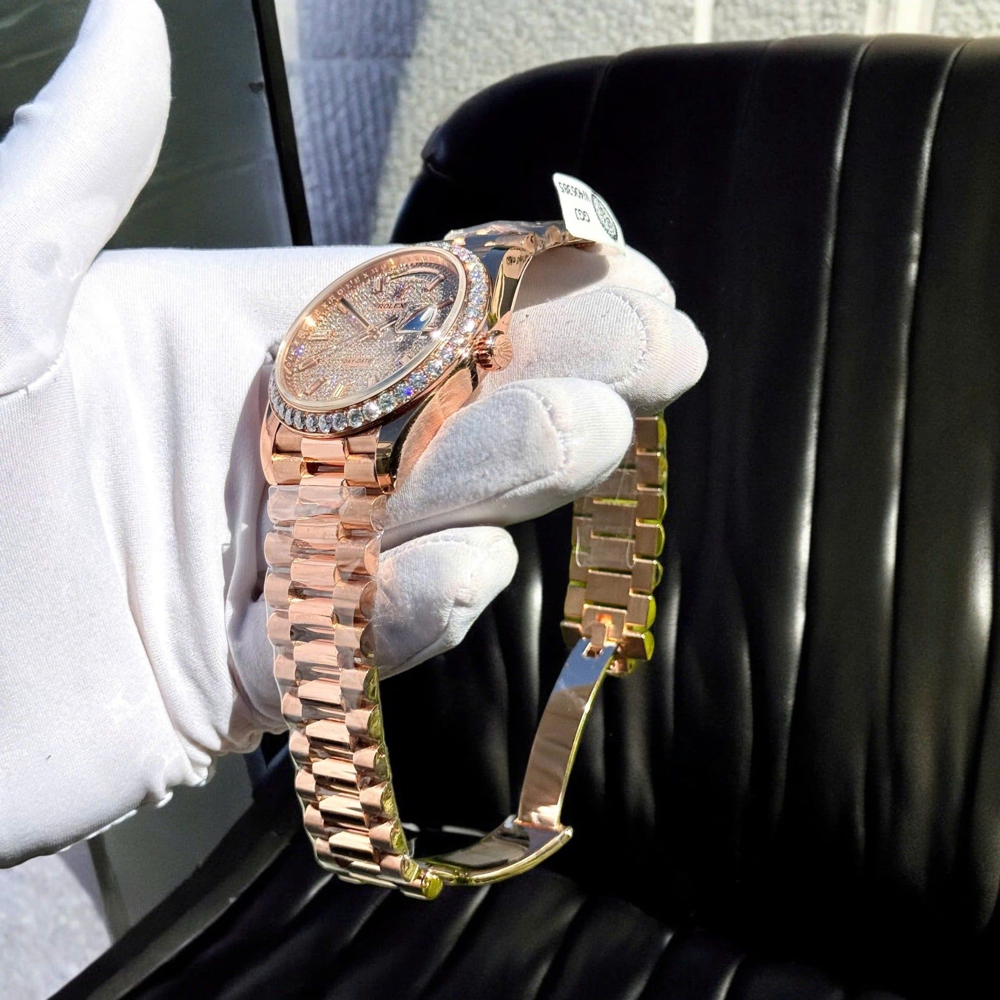 Rolex Day-Date bản chế tác Vàng hồng Đính đá Moissanite
