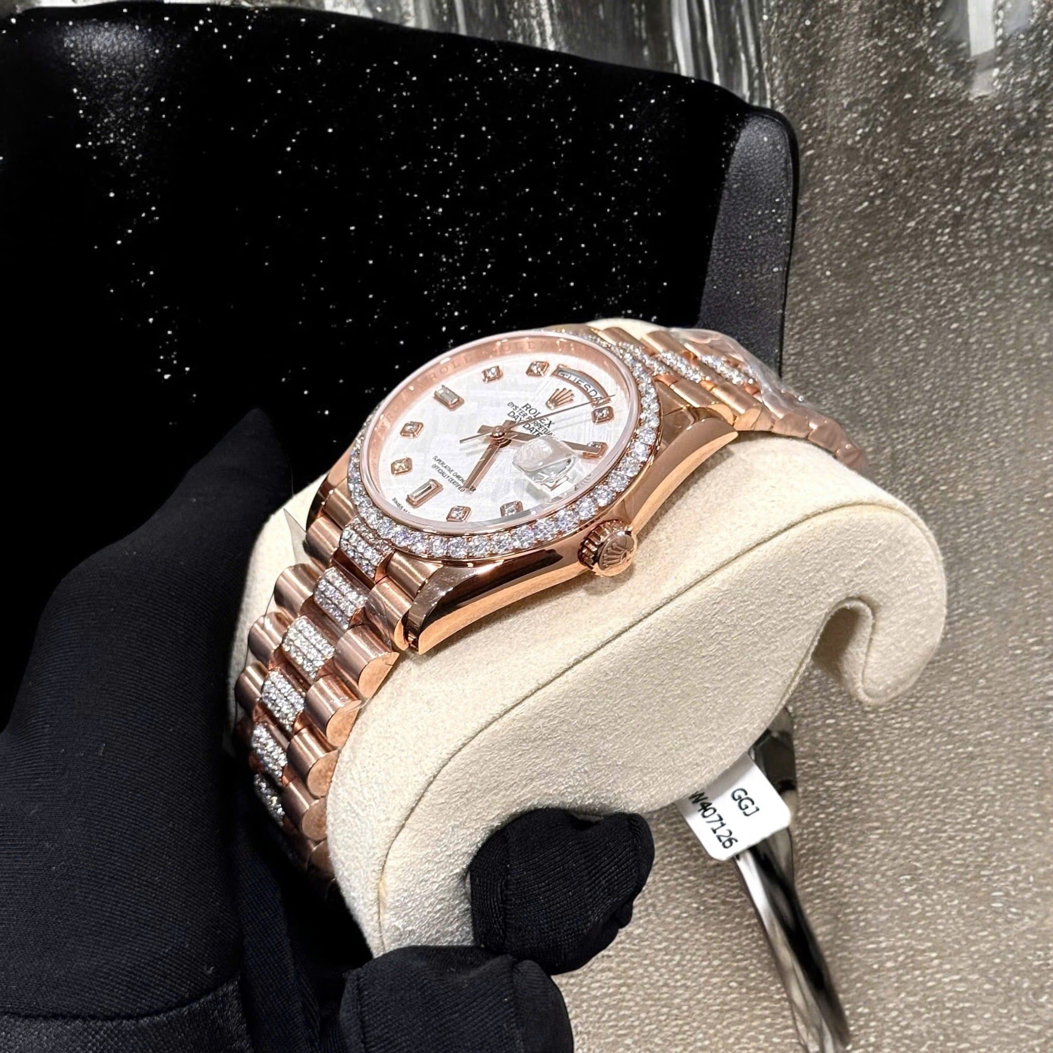 Rolex Oyster Perpetual Day-Date vàng hồng