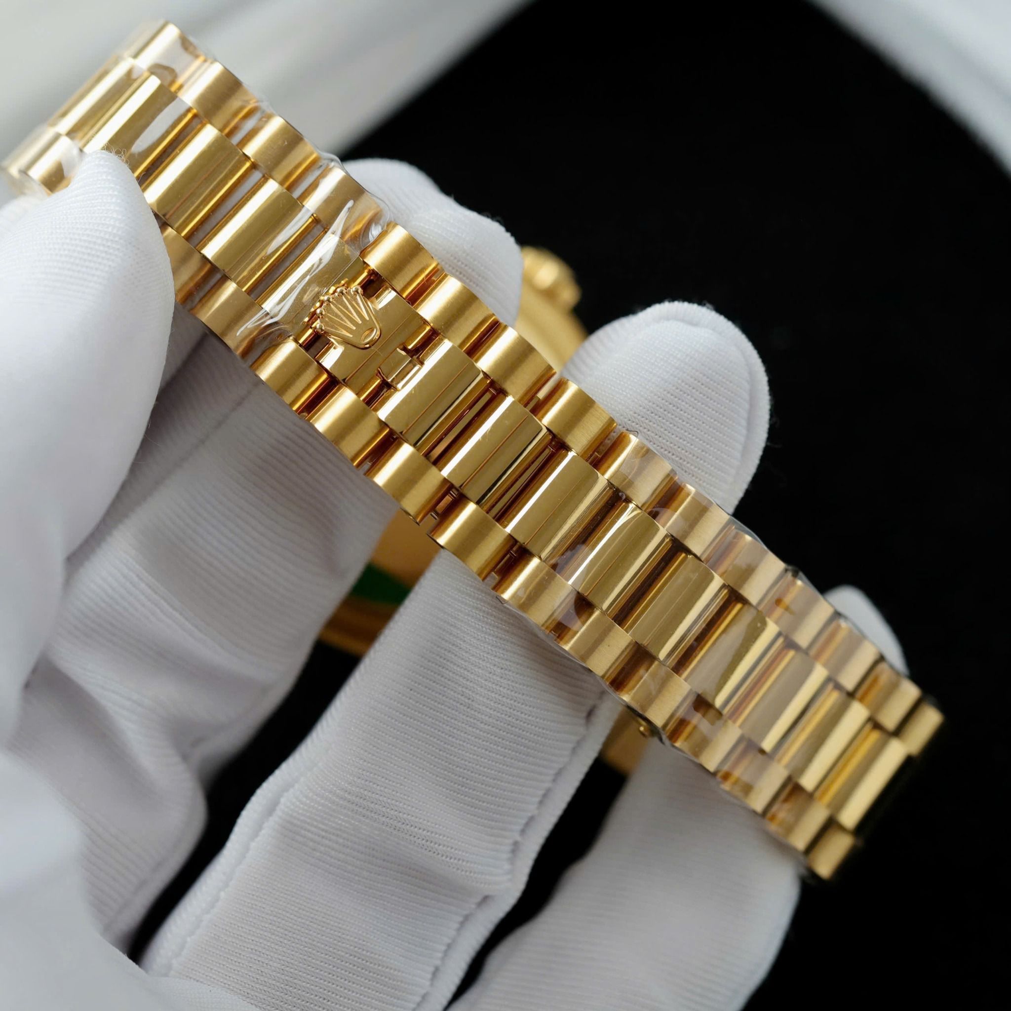 Rolex Day-Date 40mm Vàng18K Nạm Kim Cương