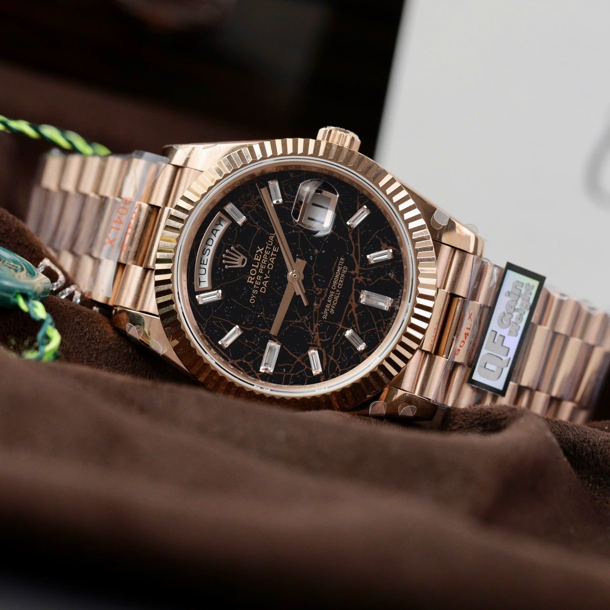 Rolex Day-Date 40mm Mạ vàng hồng 18K