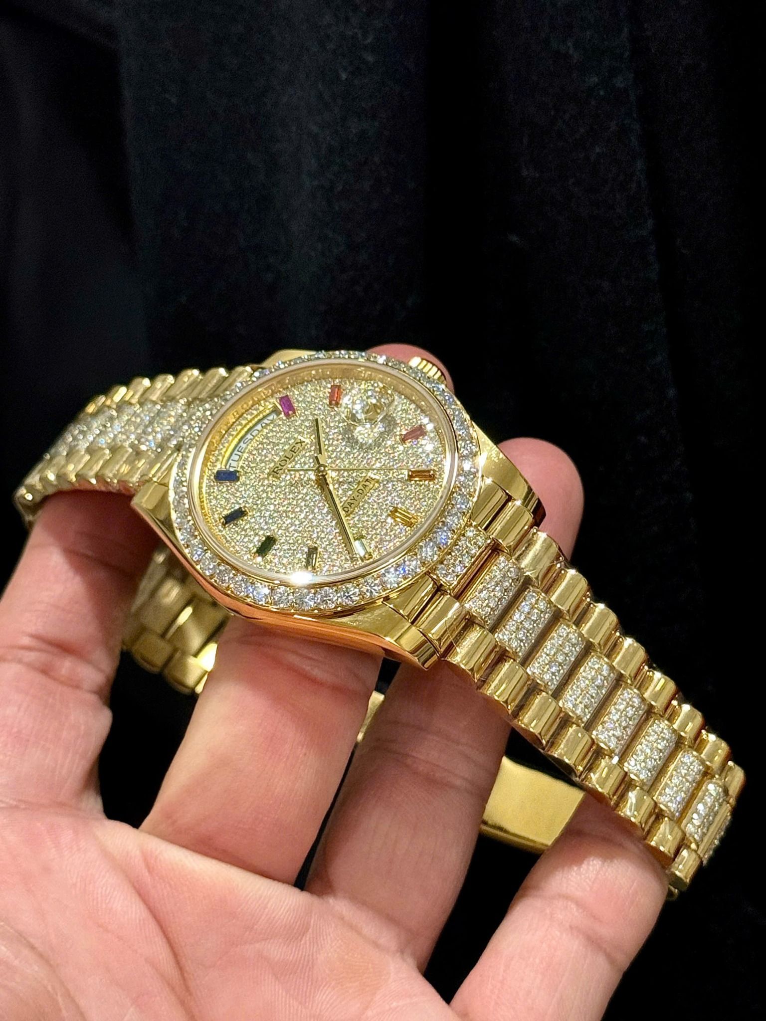Rolex Day-Date Yellow Gold With Pave Diamond Dial Sapphire 128348RBR