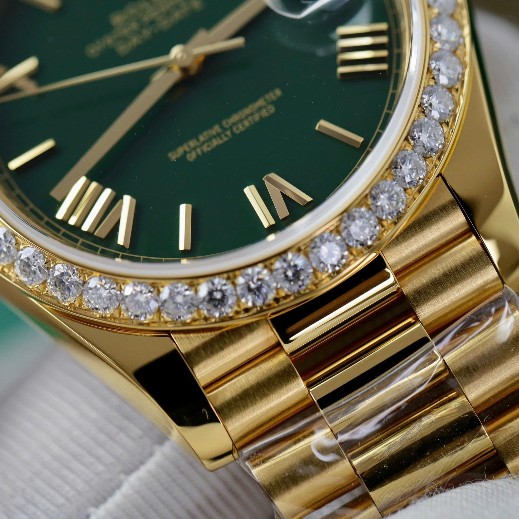 Rolex Oyster Perpetual Day-Date 40mm Vàng 18K Mặt số Xanh Ô liu