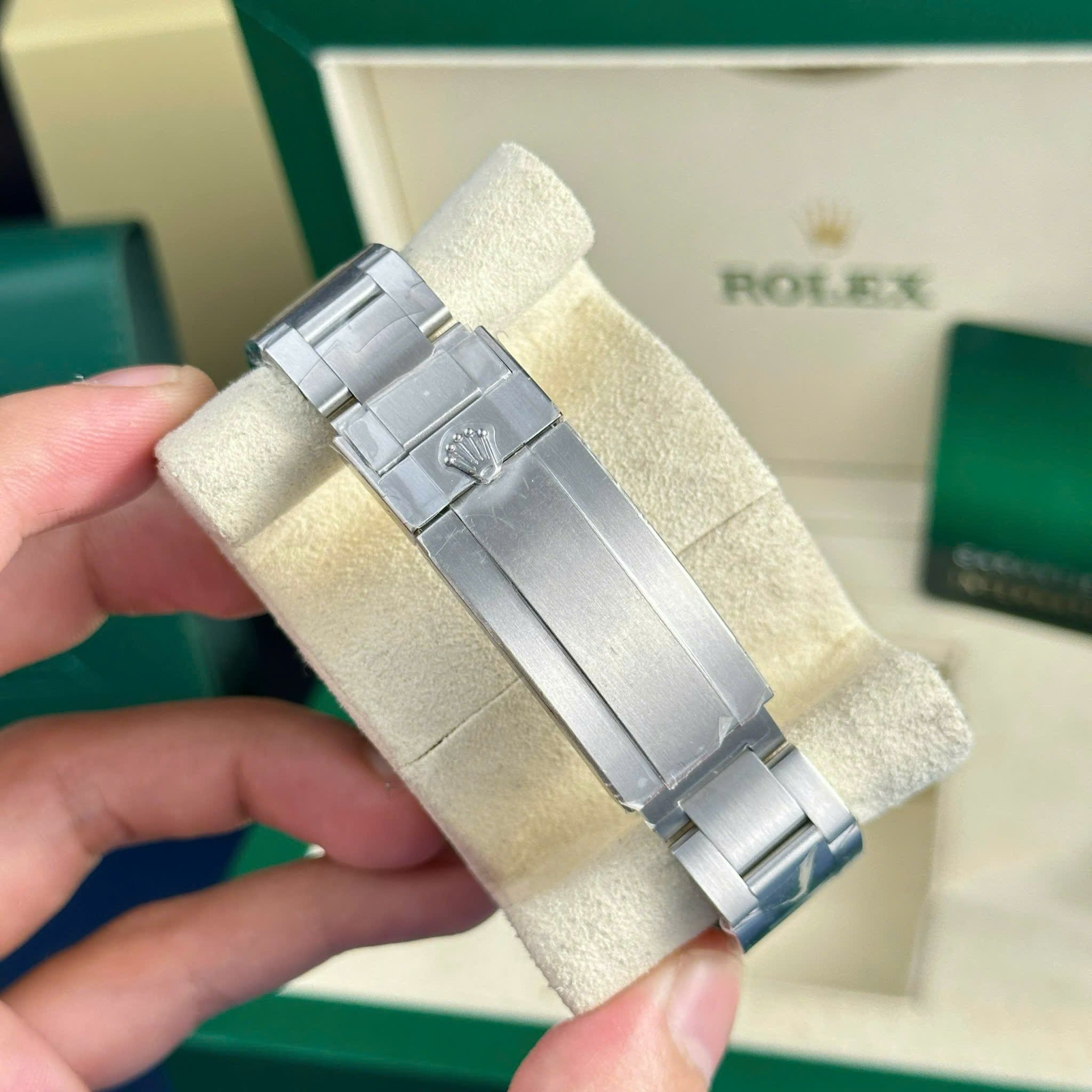 Rolex Deepsea Sea-Dweller 126660 'James Cameron'