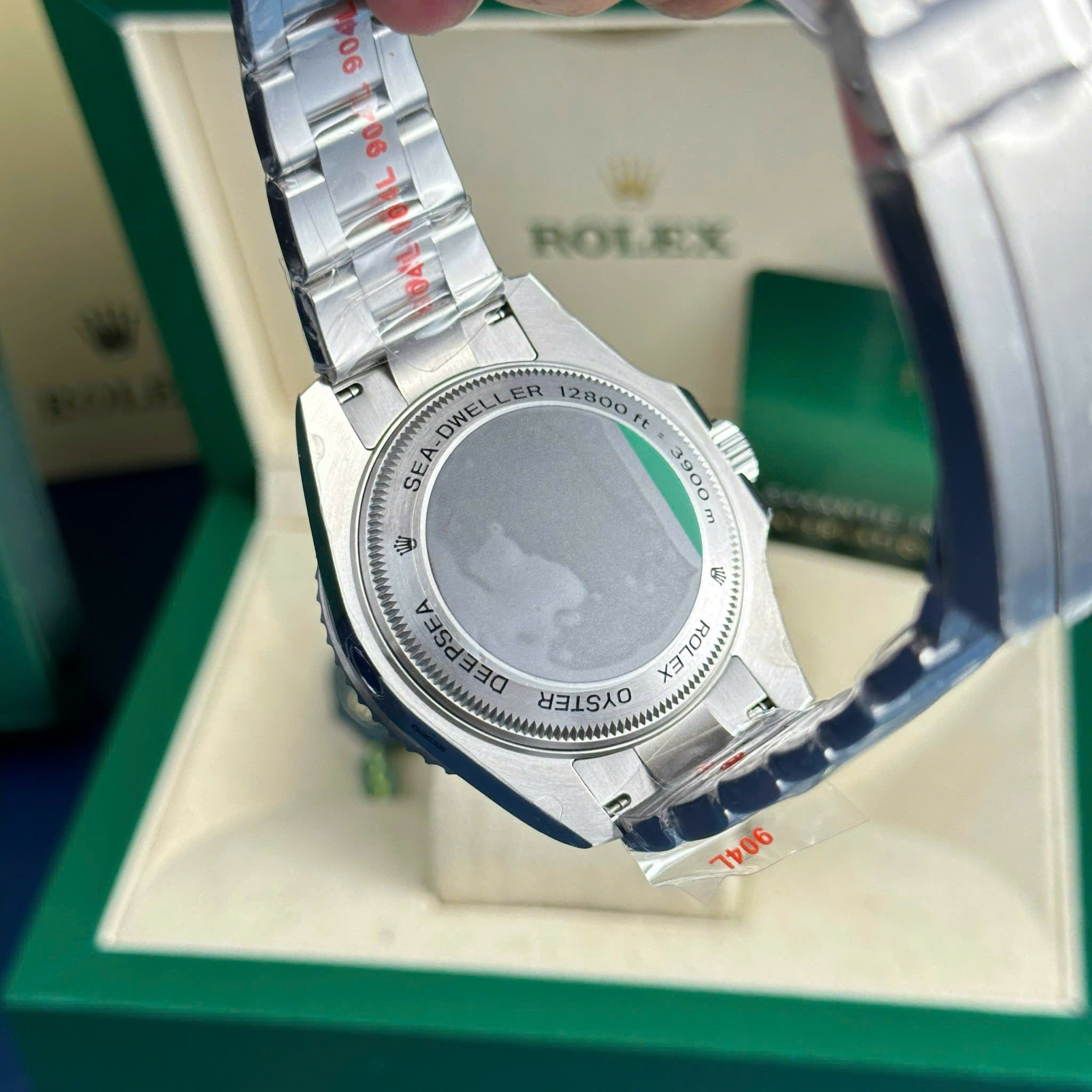 Rolex Deepsea Sea-Dweller 126660 'James Cameron'