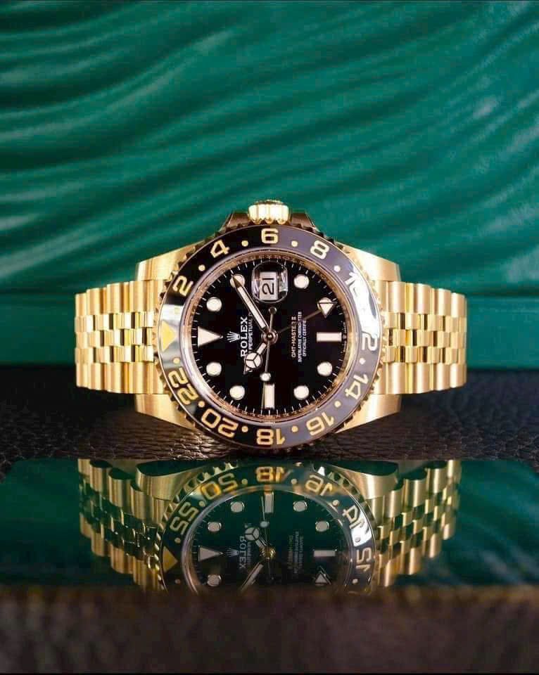 Rolex GMT-Master II 40mm