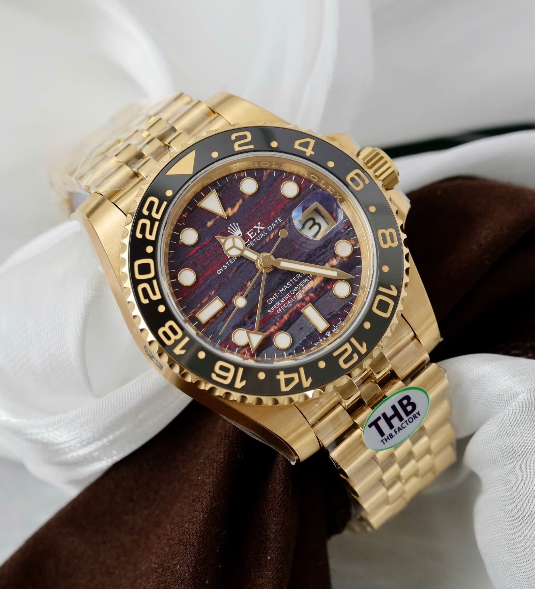 Rolex GMT-Master II 40mm Mặt Đá Mắt Hổ