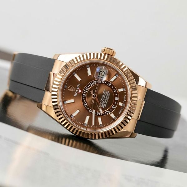 Rolex Sky Dweller 326235 42mm Mặt Số Chocolate