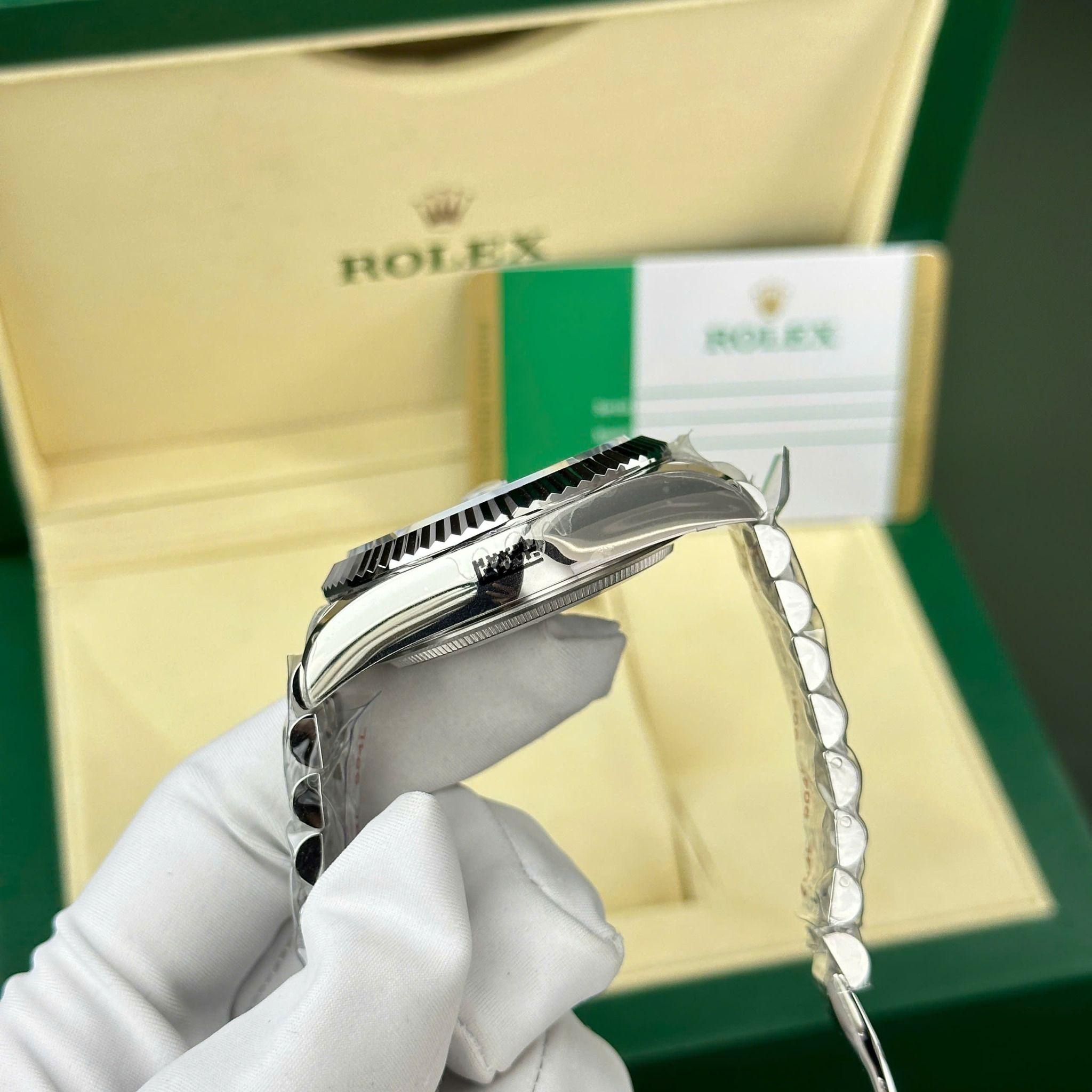 Rolex Sky-Dweller  326934 42mm Mặt Trắng Dây Jubilee