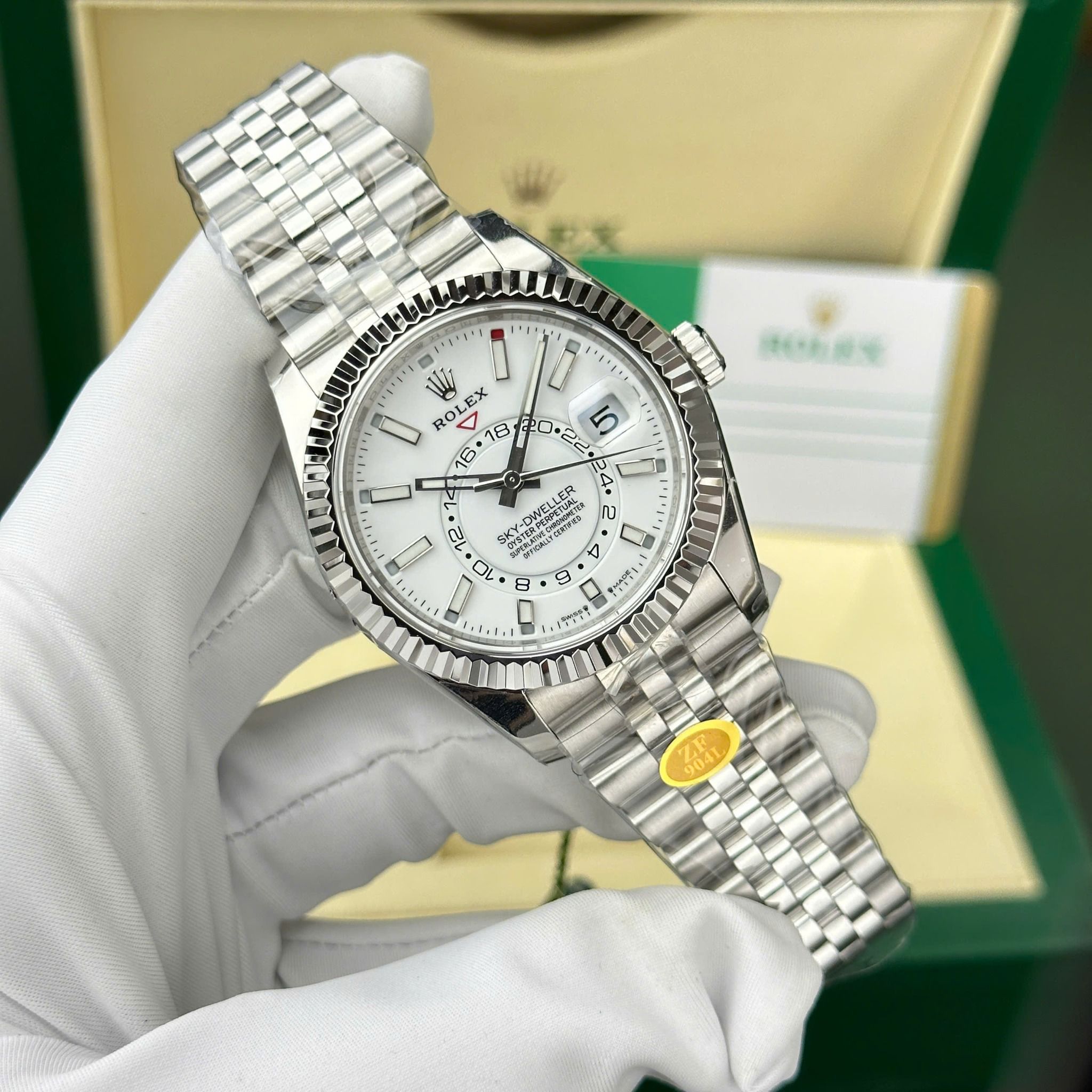 Rolex Sky-Dweller  326934 42mm Mặt Trắng Dây Jubilee