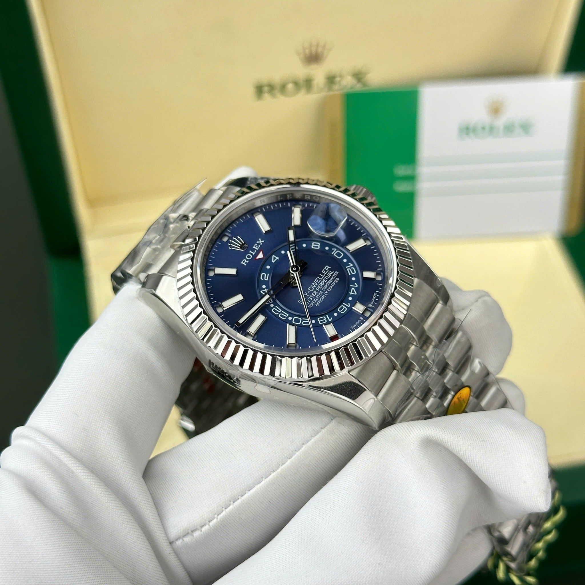 Rolex Sky-Dweller 326934 42mm Mặt Xanh Dương