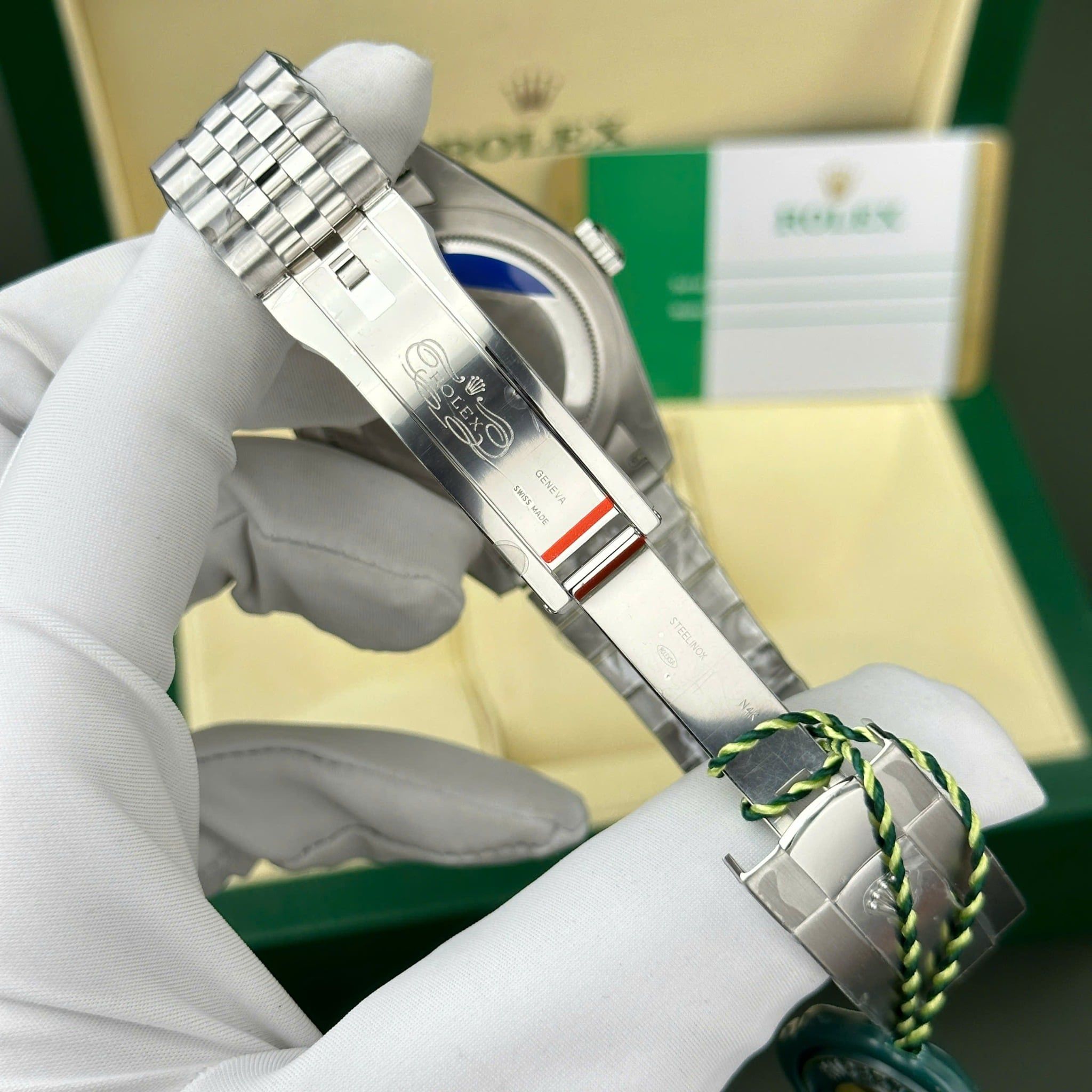 Rolex Sky-Dweller  326934 42mm Mặt Trắng Dây Jubilee