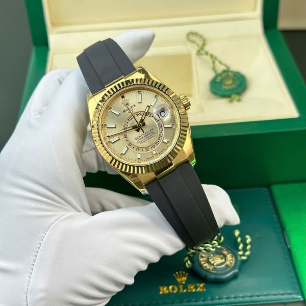 Rolex Sky-Dweller mặt số Champagne Oyster vàng 18k 336938