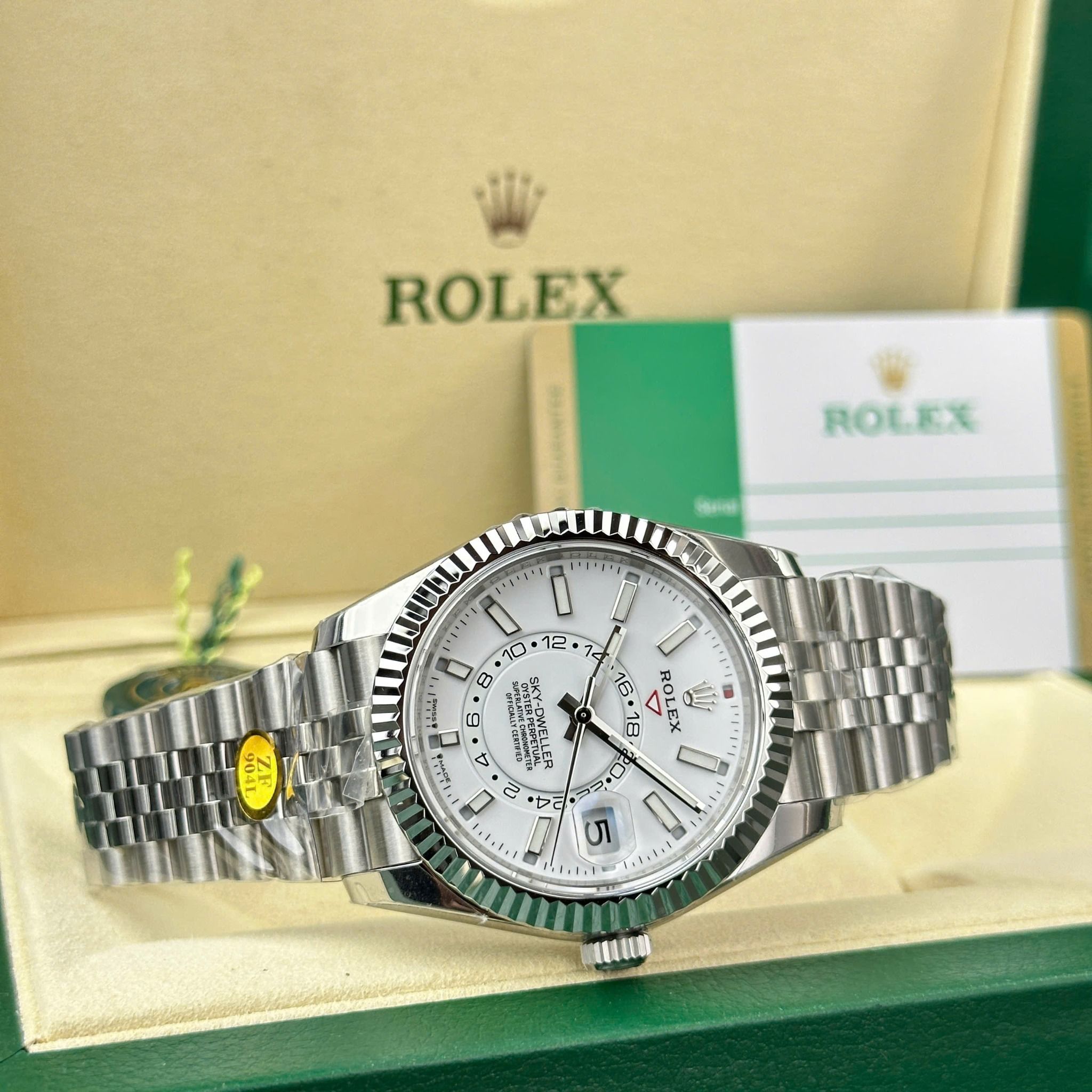 Rolex Sky-Dweller  326934 42mm Mặt Trắng Dây Jubilee