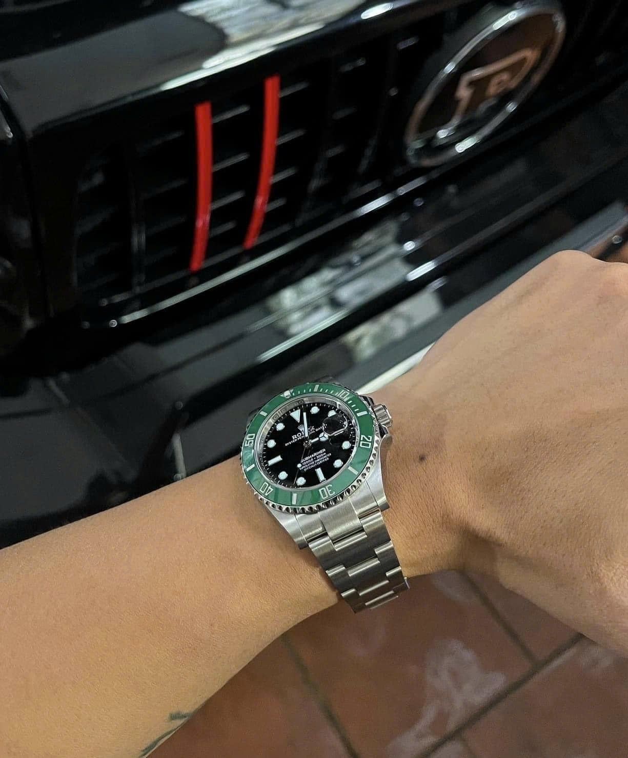 Đồng hồ Rolex Submariner Date 41 M126610LV-0002 126610LV-0002 Thép Oystersteel Mặt đen cọc số phát quang