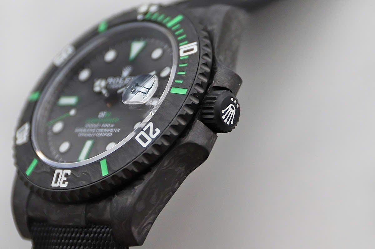 Đồng hồ Rolex Green Submariner DIW Carbon Fiber