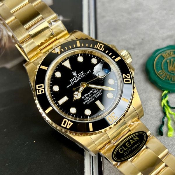 Rolex Submariner Date Mạ Vàng Mặt Số Đen