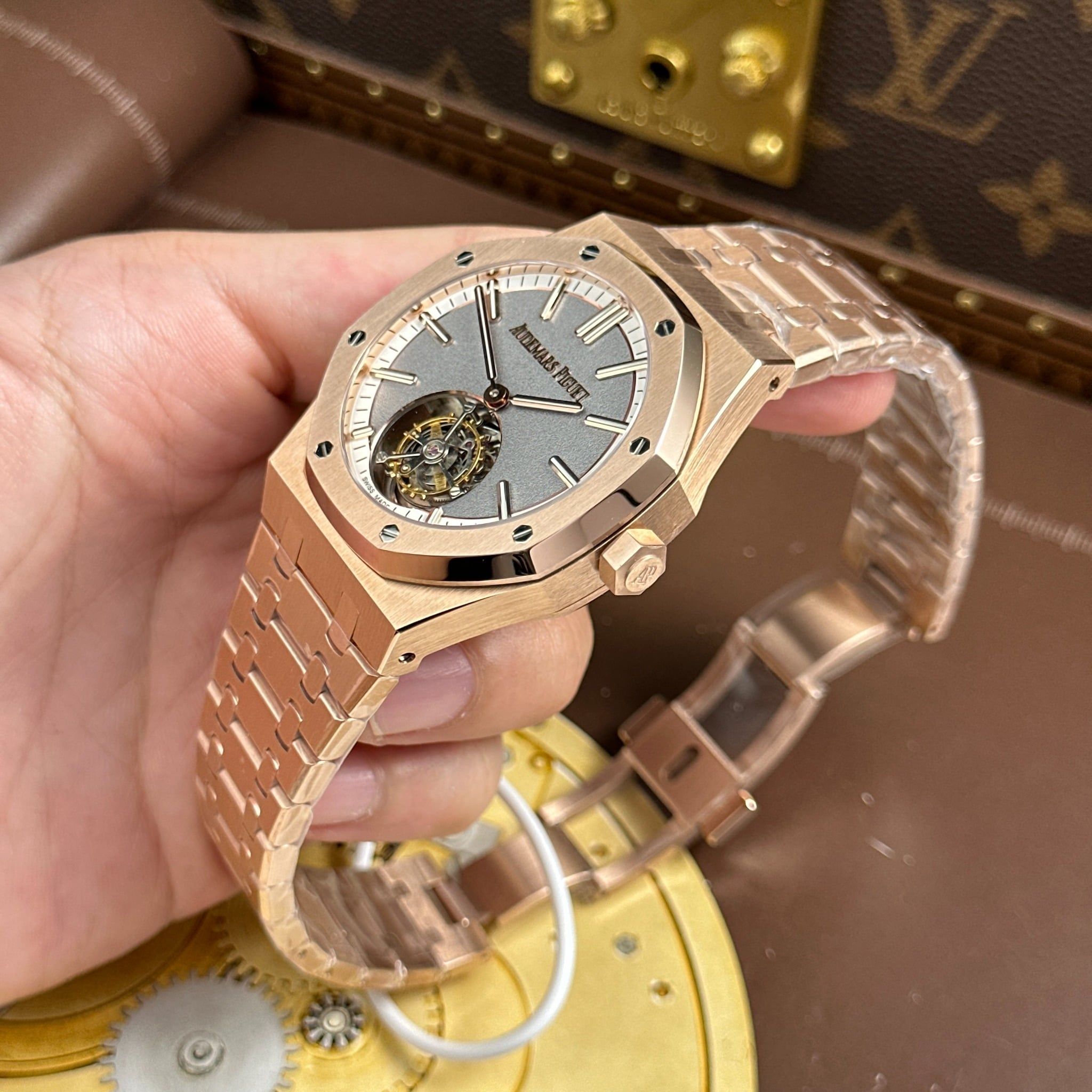 AUDEMARS PIGUET ROYAL OAK TOURBILLON 41 MM - Đồng Hồ Audemars Piguet - Nam