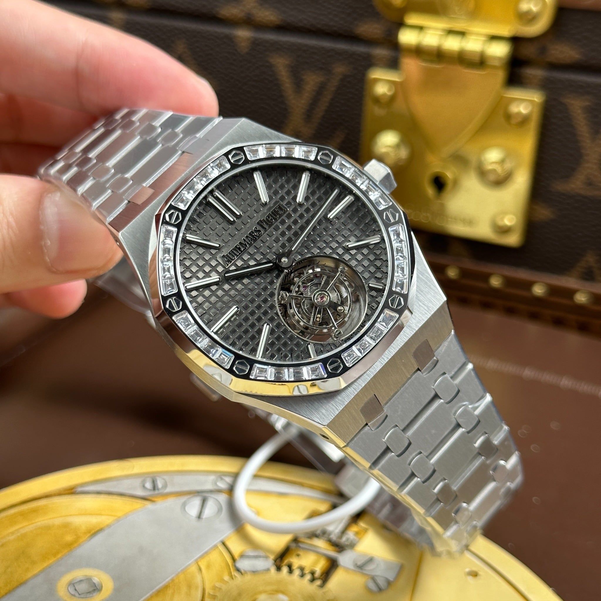 AUDEMARS PIGUET ROYAL OAK TOURBILLON 41 MM - Đồng Hồ Audemars Piguet - Nam