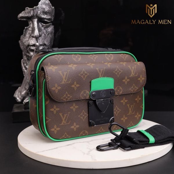 SALE Túi Đeo Chéo Nam Louis Vuitton