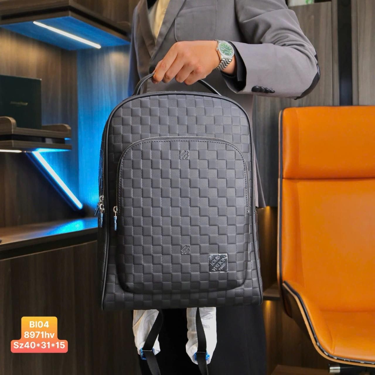 BL04 Balo, Cặp Đeo Vai Nam Louis Vuitton