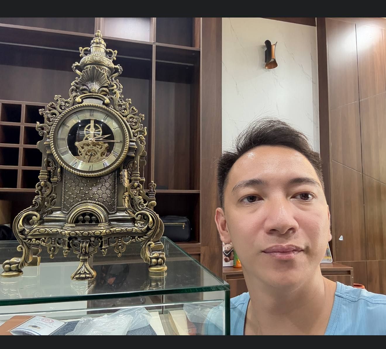 Đồng hồ tháp tân cổ điển để bàn