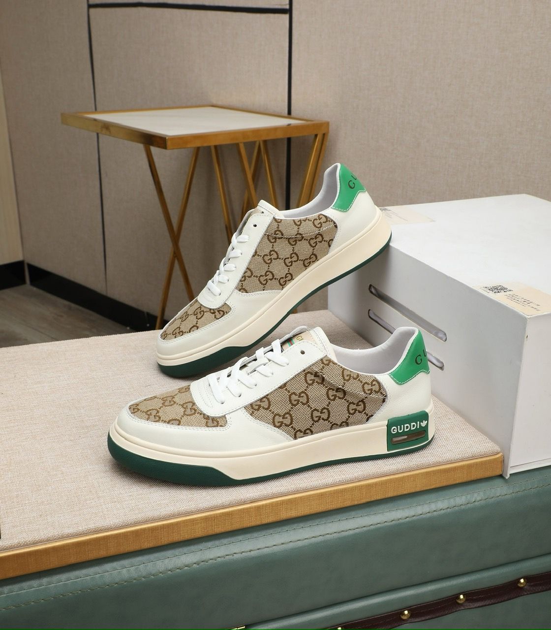 Giày Thể Thao Cổ Thấp Gucci