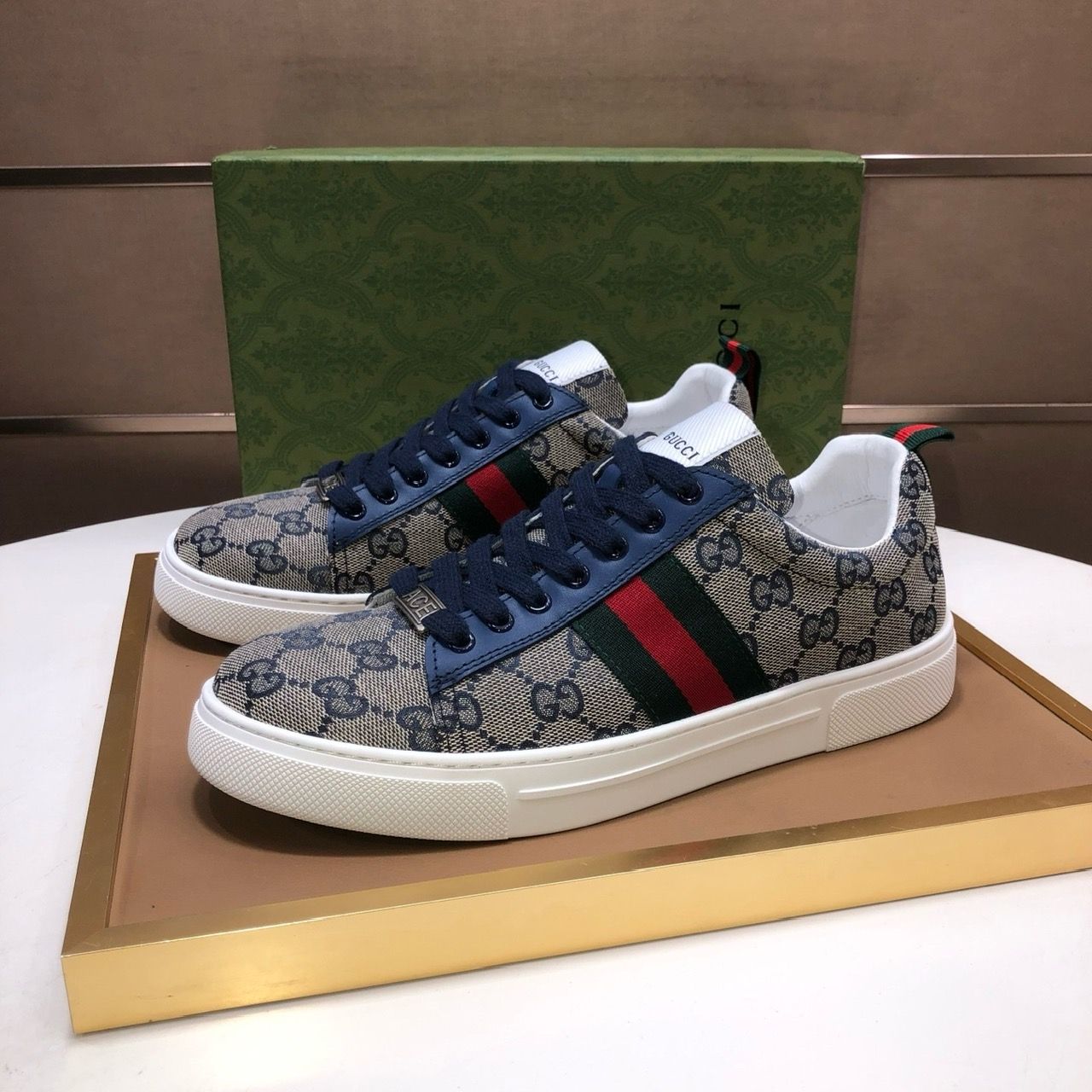 Giày Thể Thao Cổ Thấp Gucci